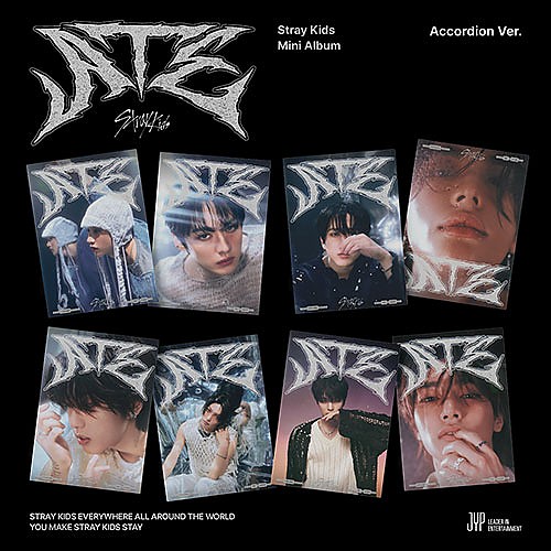 [K-POP] Stray Kids 9TH MINI ALBUM - ATE (Accordion Ver.) (Random Ver.)