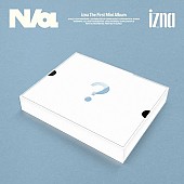 [K-POP] izna - N/a (naya Ver. (2025 Calendar Ver.))